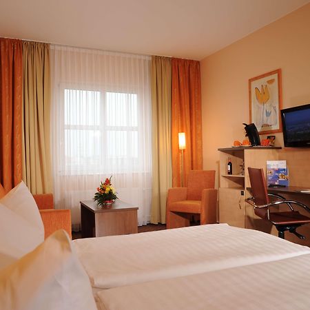 Plaza Inn Berlin Charlottenburg Екстериор снимка