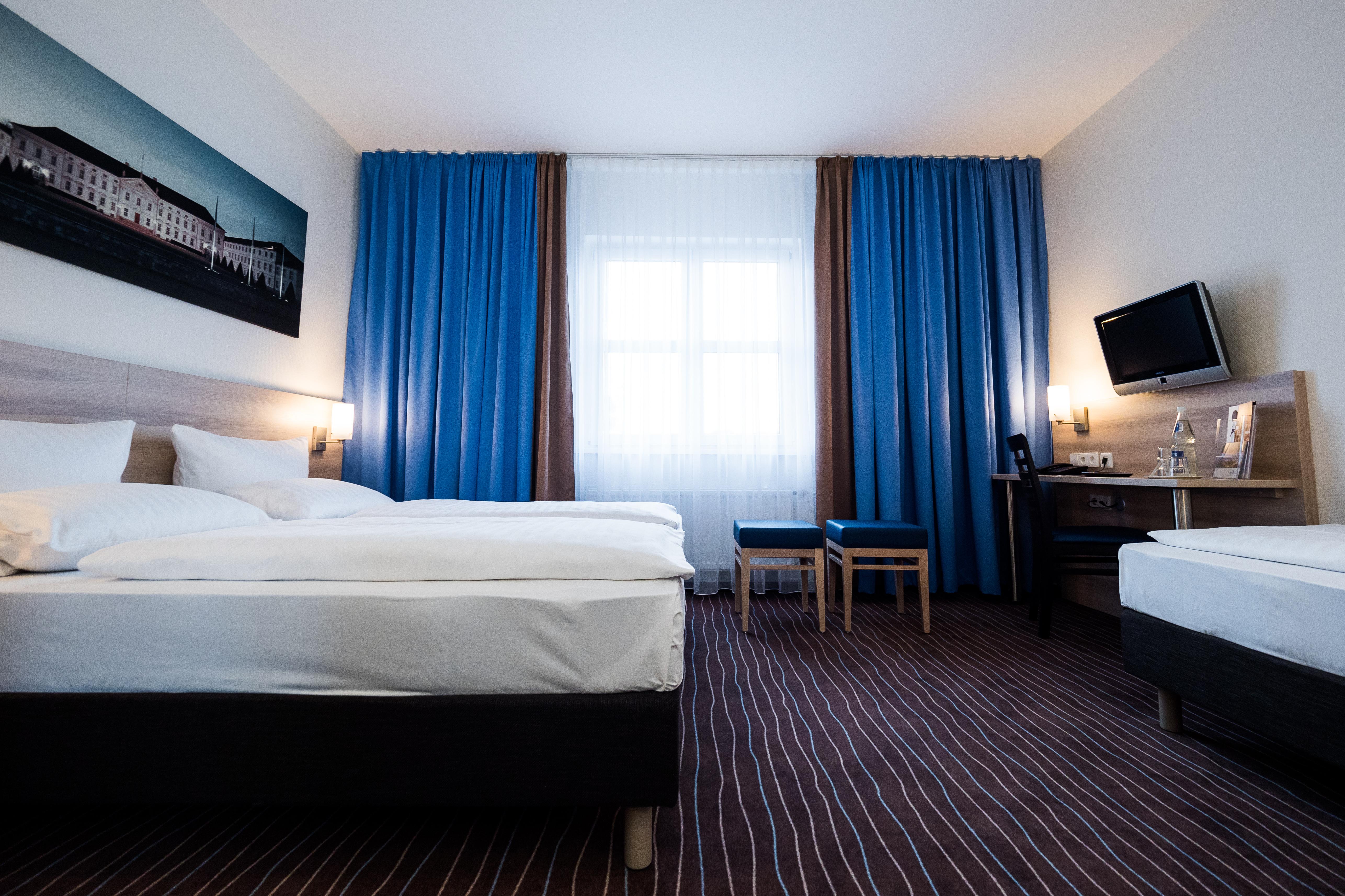 Plaza Inn Berlin Charlottenburg Екстериор снимка