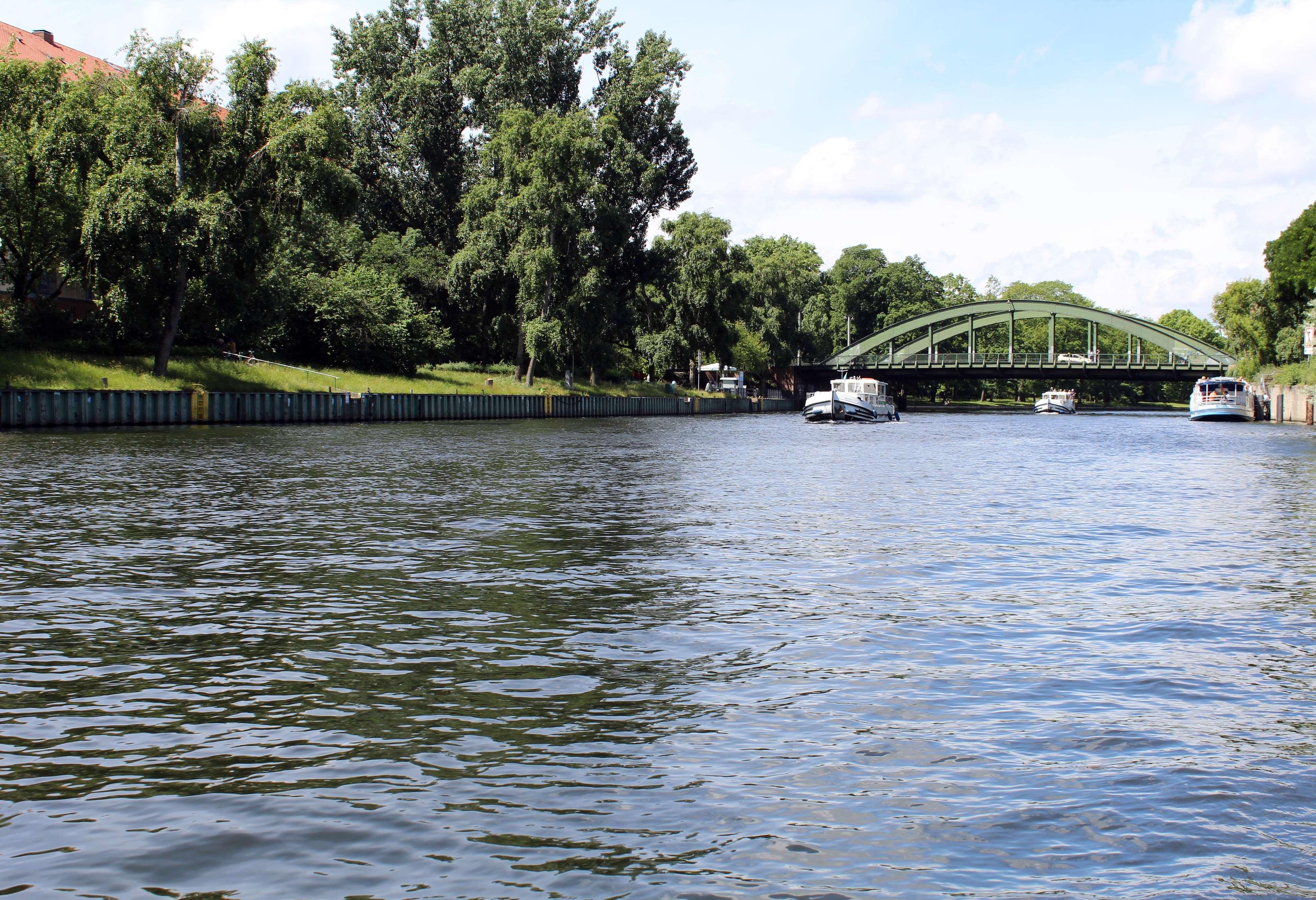 Plaza Inn Berlin Charlottenburg Екстериор снимка