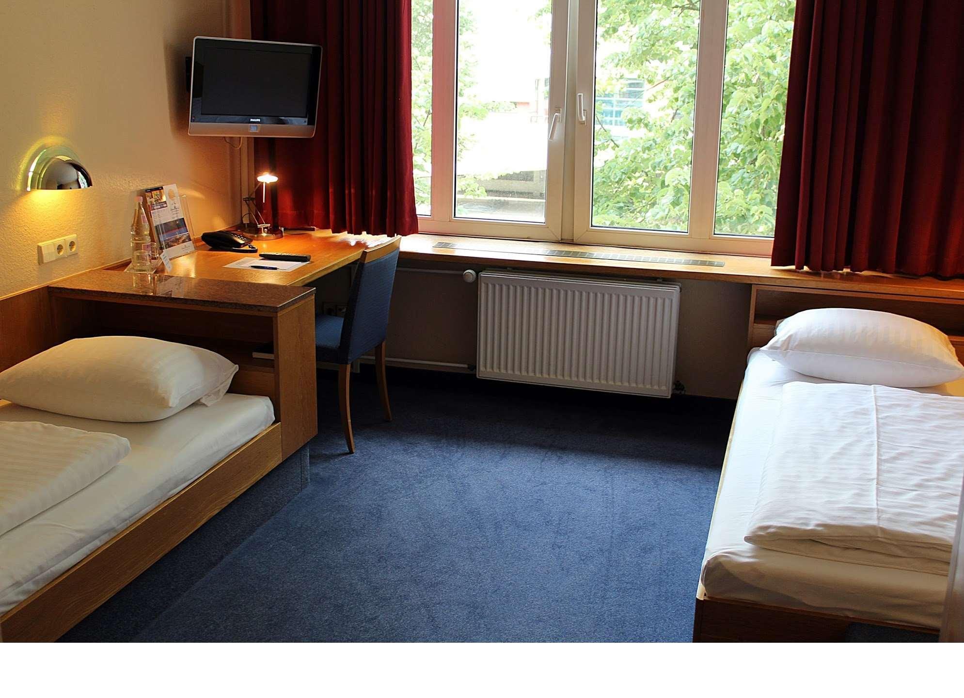 Plaza Inn Berlin Charlottenburg Екстериор снимка