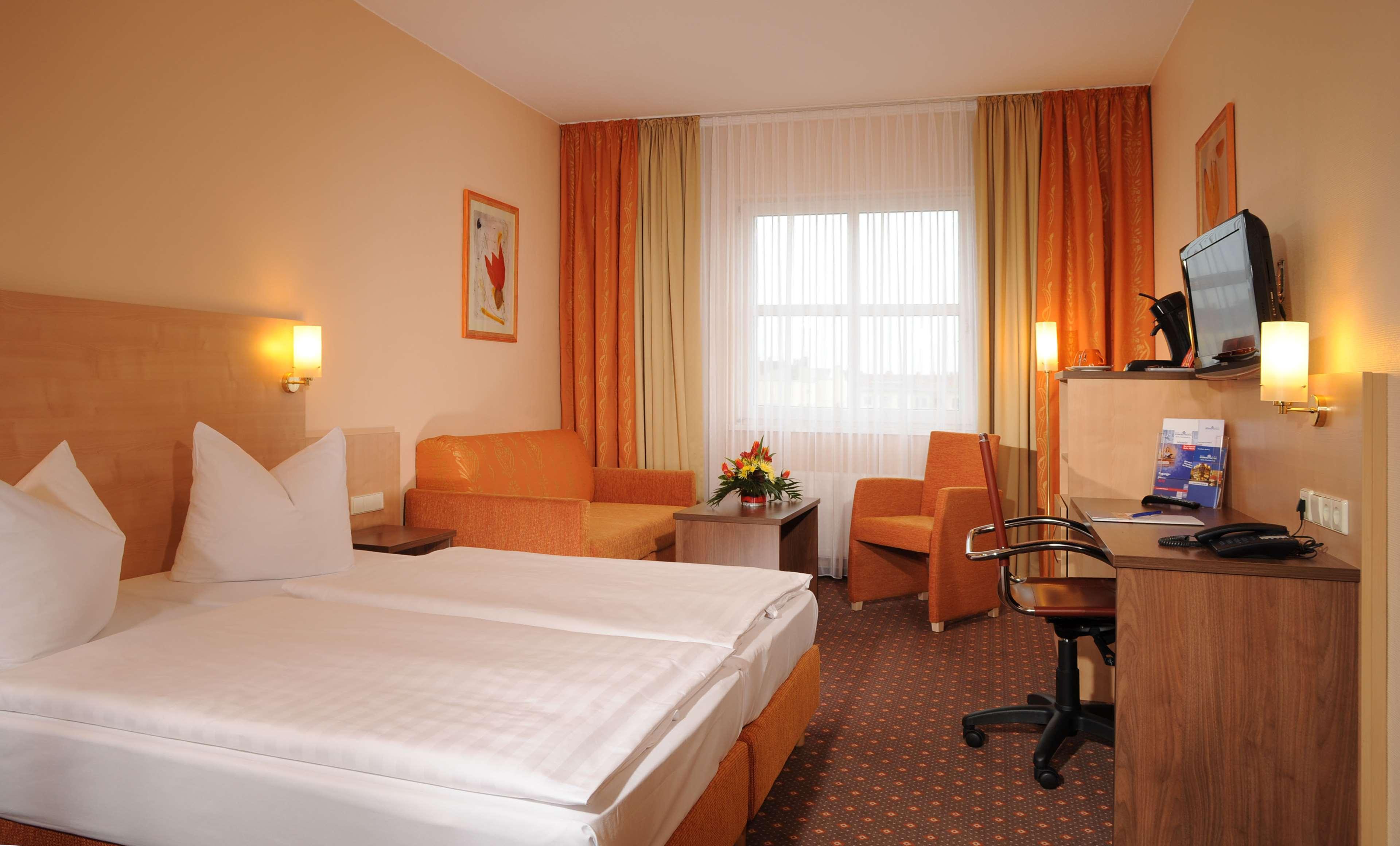 Plaza Inn Berlin Charlottenburg Стая снимка