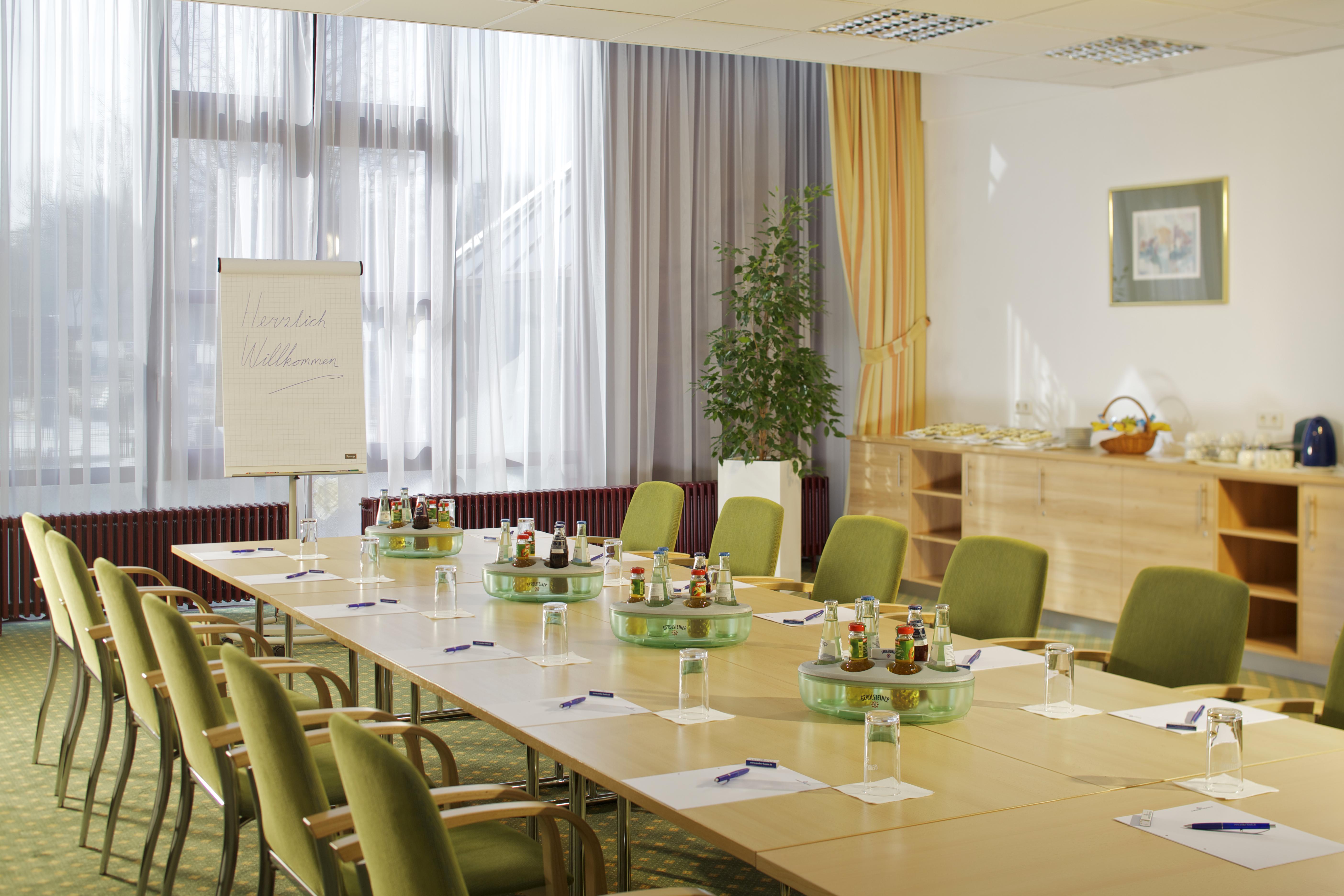 Plaza Inn Berlin Charlottenburg Екстериор снимка