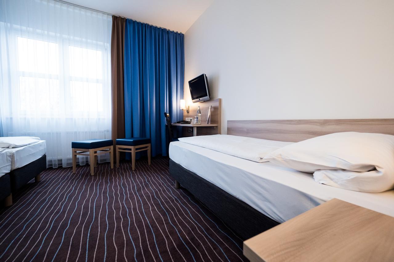 Plaza Inn Berlin Charlottenburg Екстериор снимка